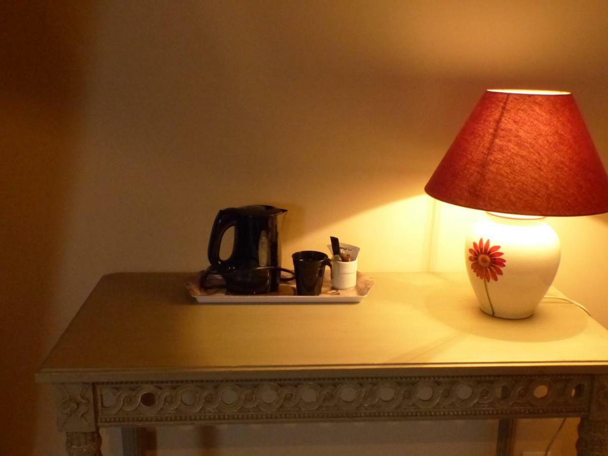 La Sacristie Bed & Breakfast Nouâtre Eksteriør bilde
