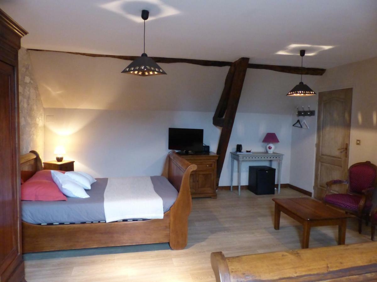 La Sacristie Bed & Breakfast Nouâtre Eksteriør bilde